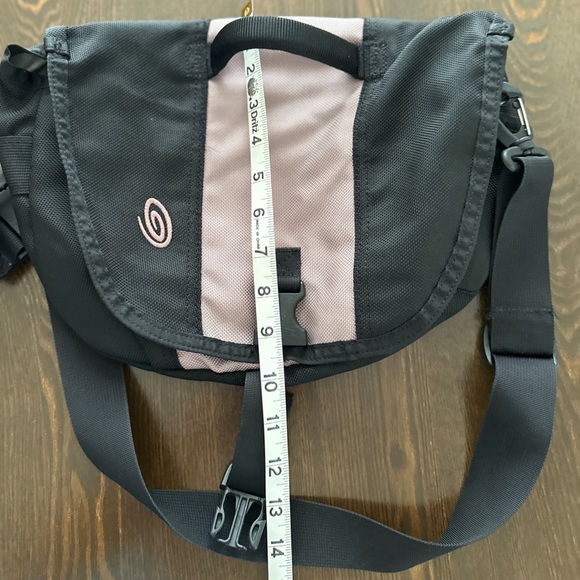 Timbuk2 Black and Pink Messenger Bag/Purse - Picture 8 of 8